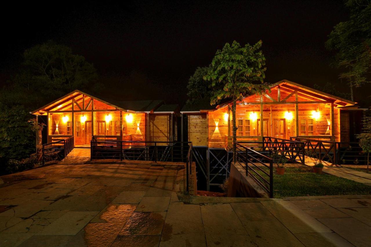 Woodrose Resort Kalpatta Dış mekan fotoğraf